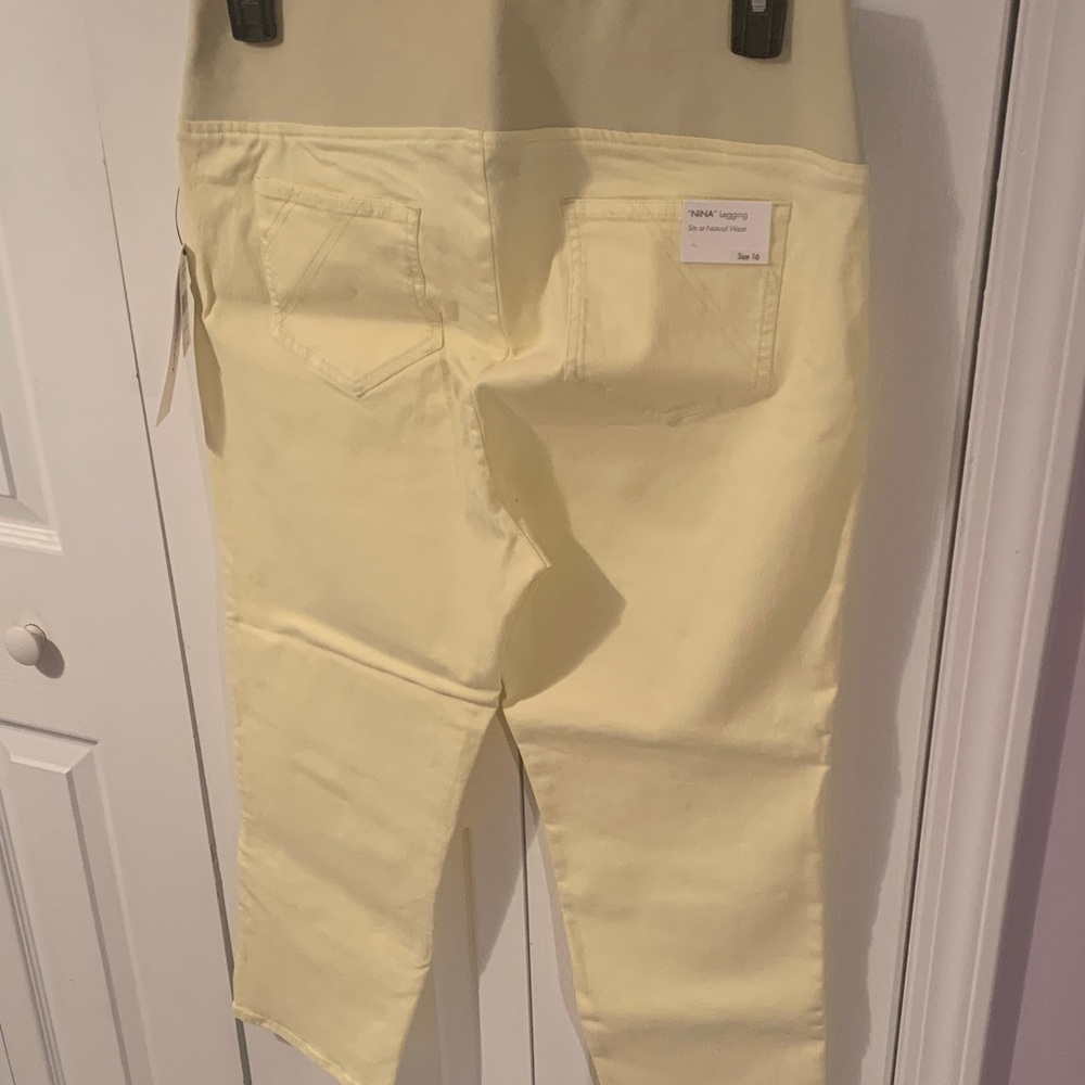 NWT - Foxcroft NYC Women's Yellow Jeans - Picture 4 of 6